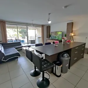 Appartement Elegant F3 A La Stencer, Papeete, Calme Climatise Et Spacieux, Papeete (Tahiti)